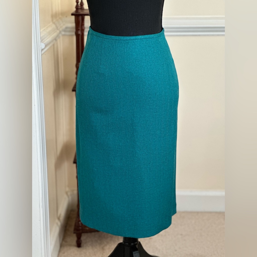 Low Waist Seamed Pencil Skirt
